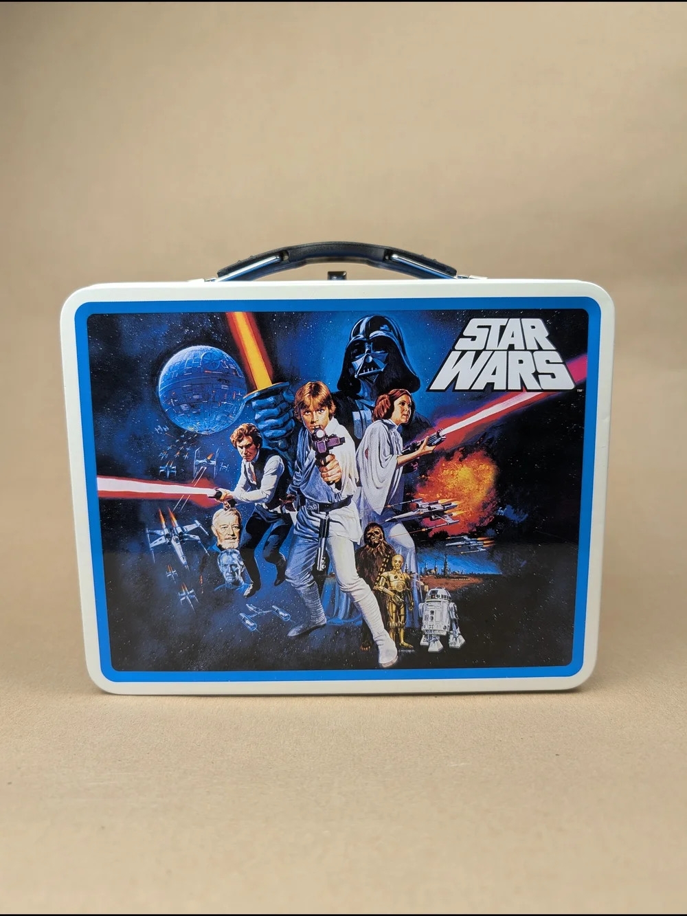 Star Wars Tin Lunch Box With Sandwich Cutters, Williams Sonoma Limited Ed NEW - Picture 7 of 11